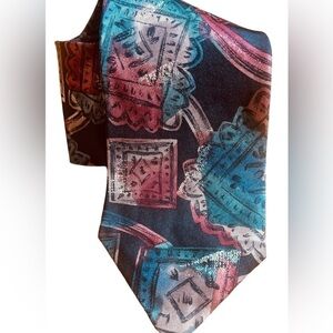 Harve Benard 100% Silk Necktie Navy Taupe Burgandy